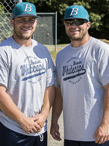 Brewster hot sale whitecaps hat